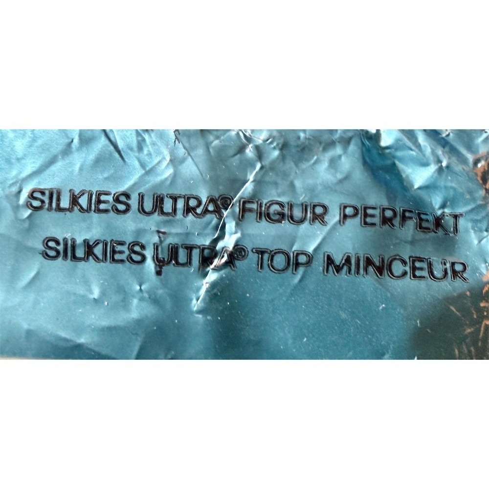Vintage Silkies Control Top Pantyhose Womens M Beige Ultra Sheer 1 Pair - Picture 2 of 4